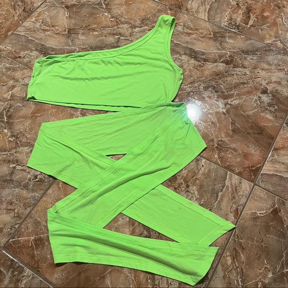 SHEIN CURVE Plus Solid One Shoulder Tie Detail Top